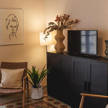 Bravissimo Llebre 3, With 3 Bedrooms * خيرونا