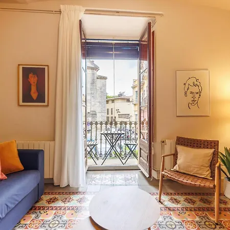 Bravissimo Llebre 3, With 3 Bedrooms 지로나