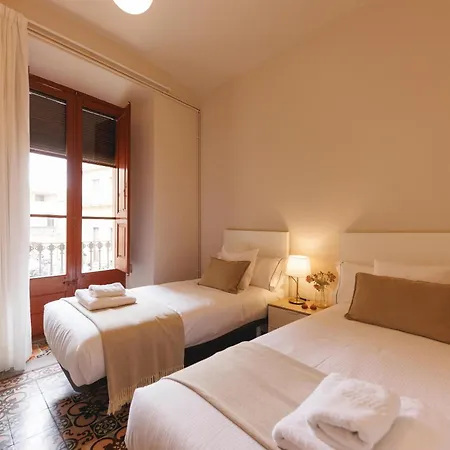 Bravissimo Llebre 3, With 3 Bedrooms 지로나